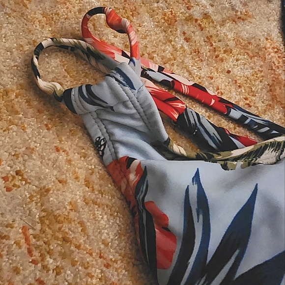 Kona Sol Tropical Floral Crossback One Piece Swimsuit - Picture 2 of 13